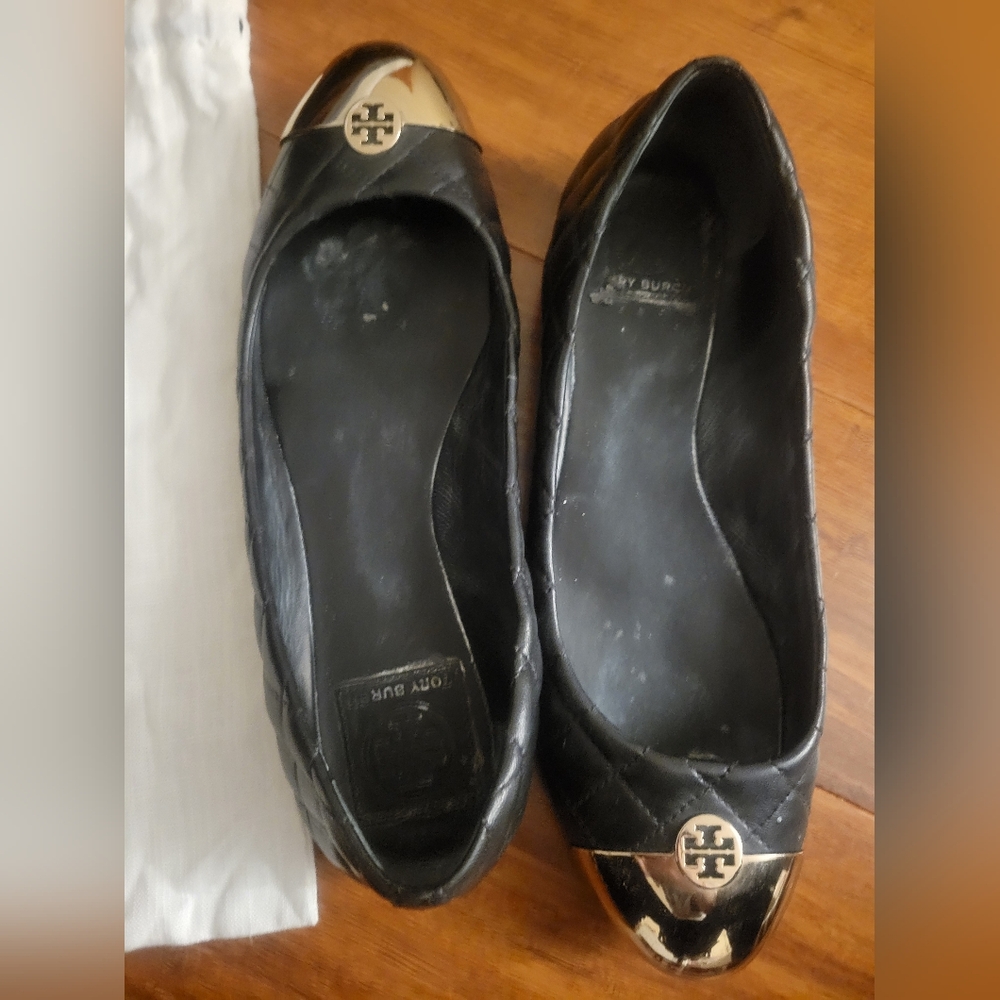 EUC Tory Burch Cap Toe Flats
